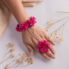 Handmade Floral Hathphool (Set of 2) - FFC006