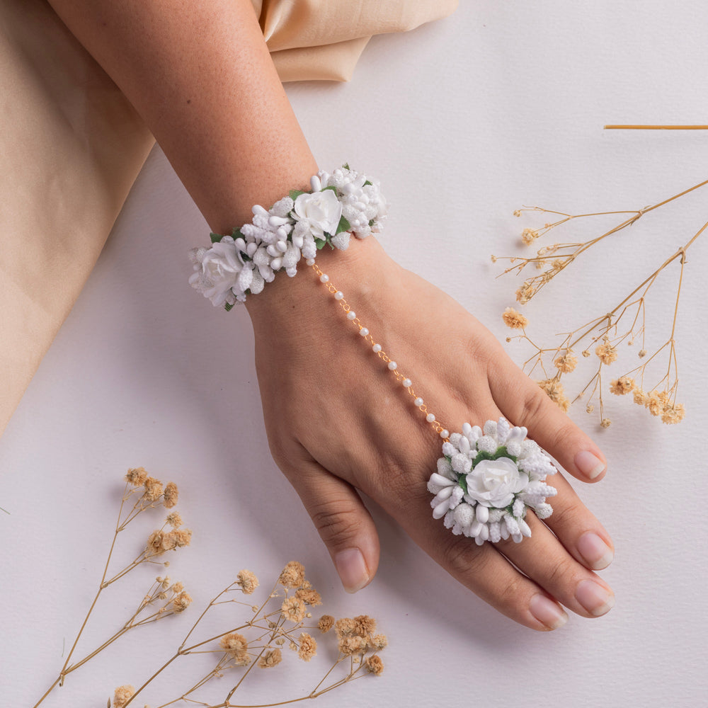 Handmade Floral Hathphool (Set of 2) - FFC006