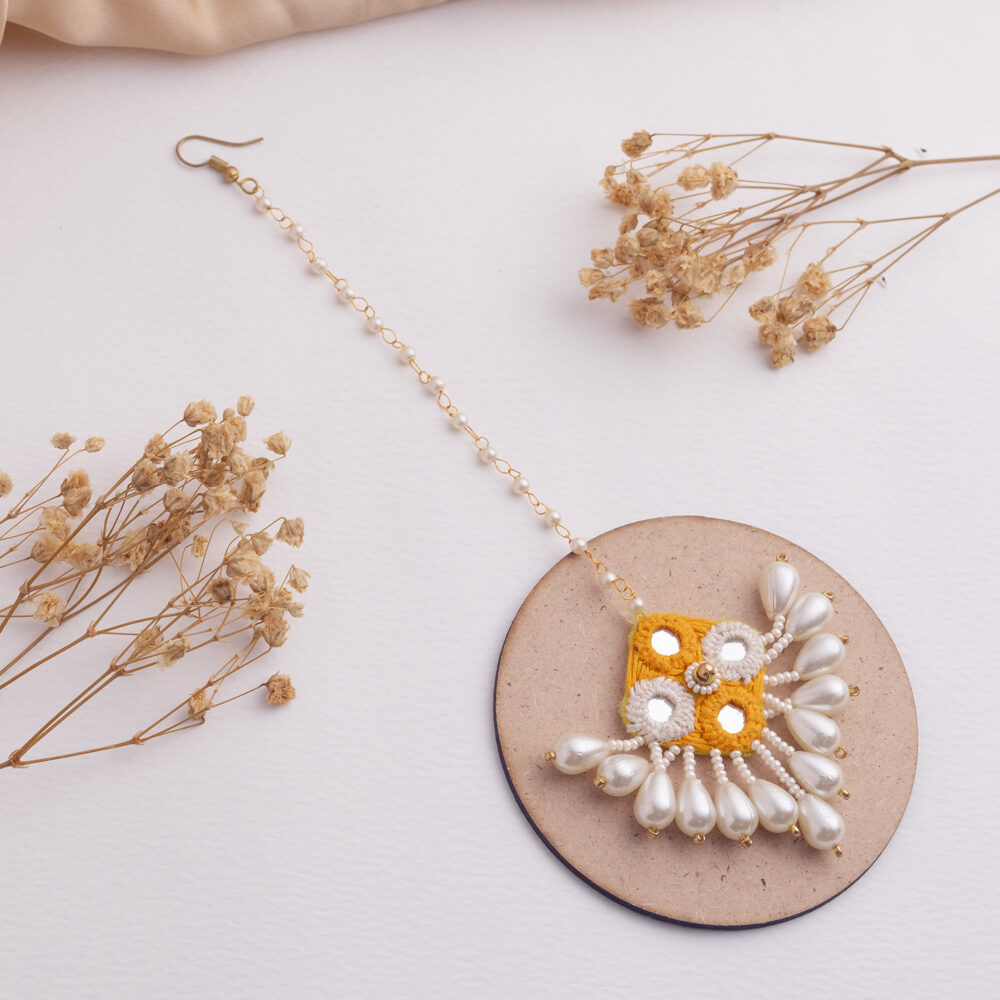 Aaeena I floral jewellery set tikka