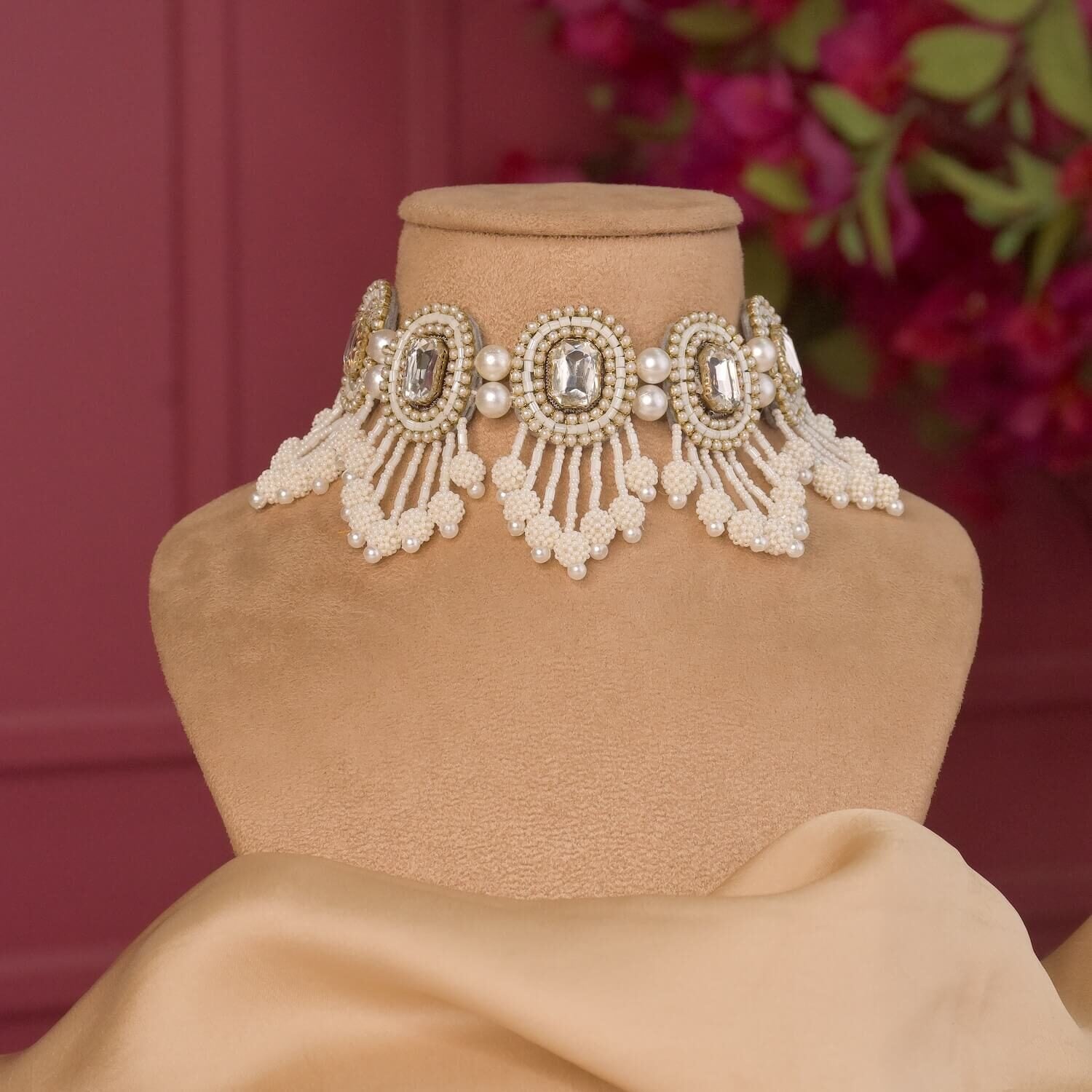 Noor floral jewellery set necklace