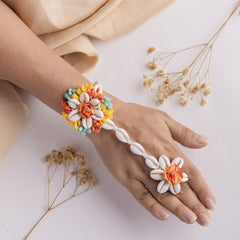 Shiddat floral jewellery set hathphool
