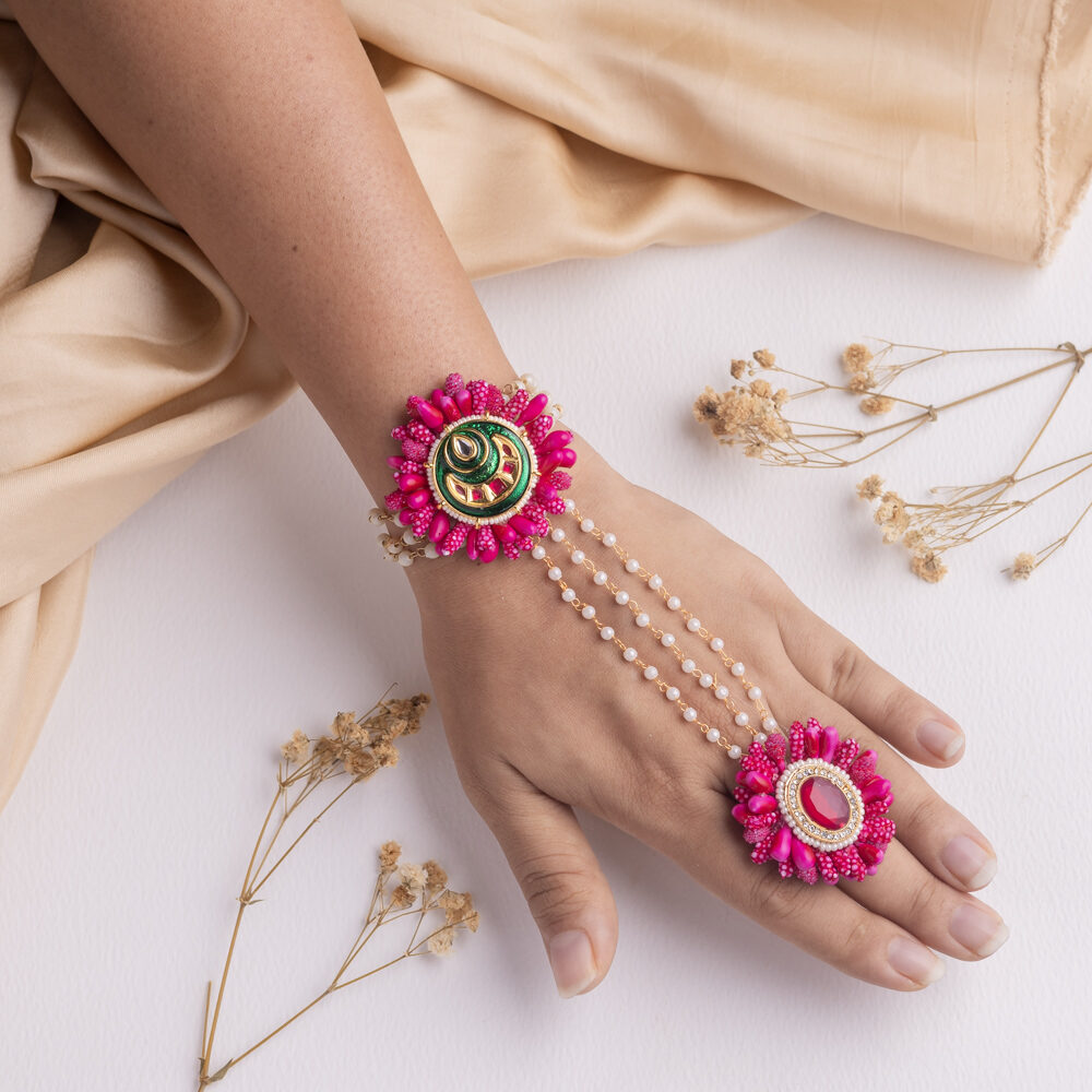 Sawab floral jewellery set hathphool