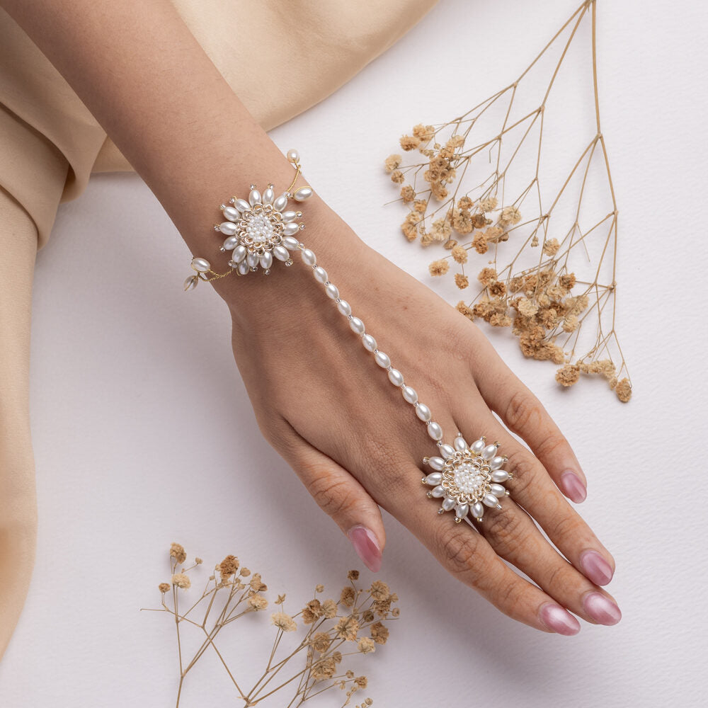 Falak floral jewellery set hathphool