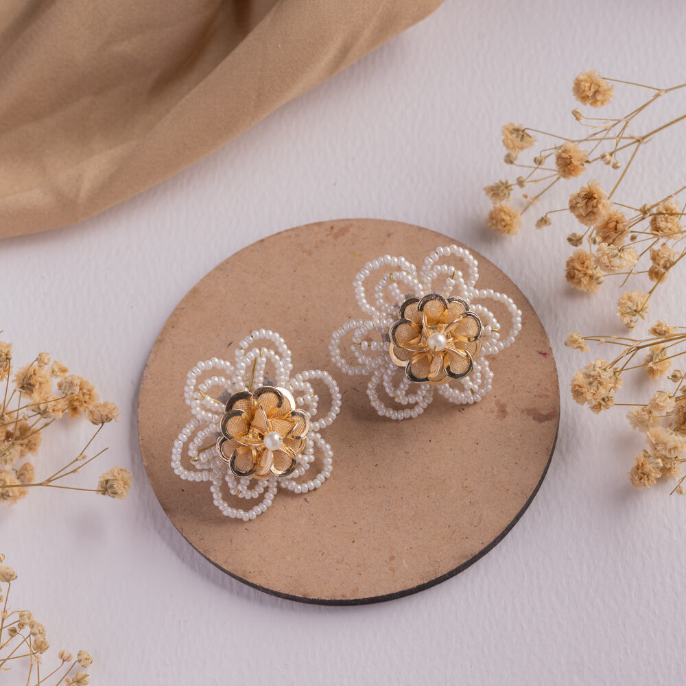Phoolwaari floral jewellery set earrings