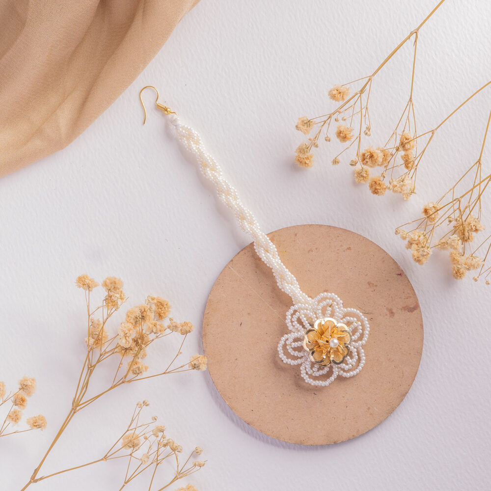 Phoolwaari floral jewellery set tikka