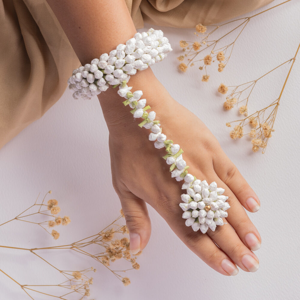 Aamaya floral jewellery set hathphool