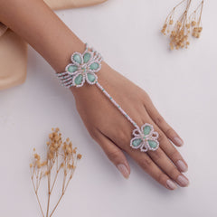 Nazm floral jewellery set hathphool