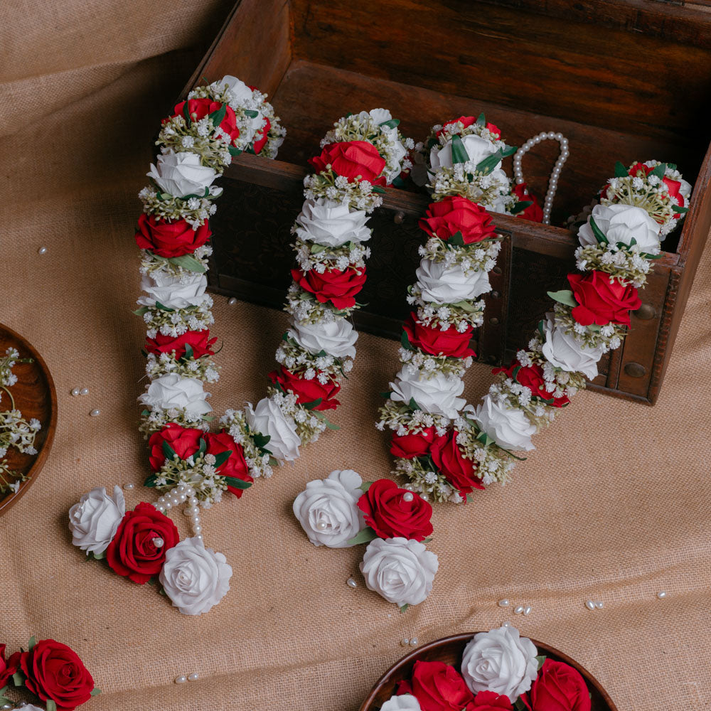 Rose & Gypsophila Garland Set of 2