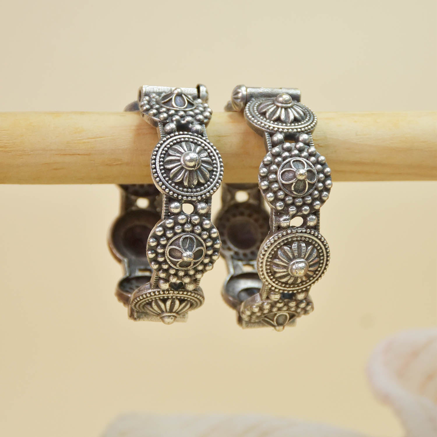 Antique Jewellery Bangle - JJCB020