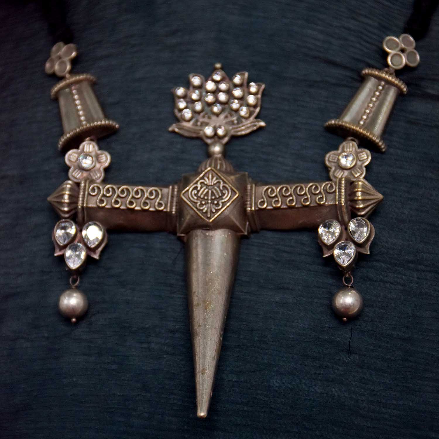 Antique Jewellery Necklace and Earrings - JJCN116
