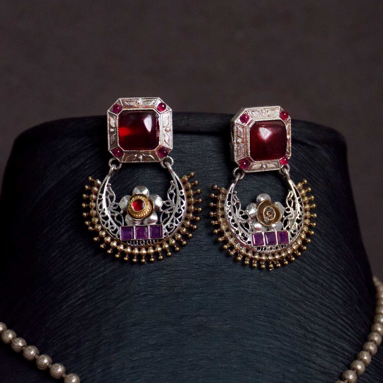 Antique Jewellery Necklace and Earrings - JJCN122