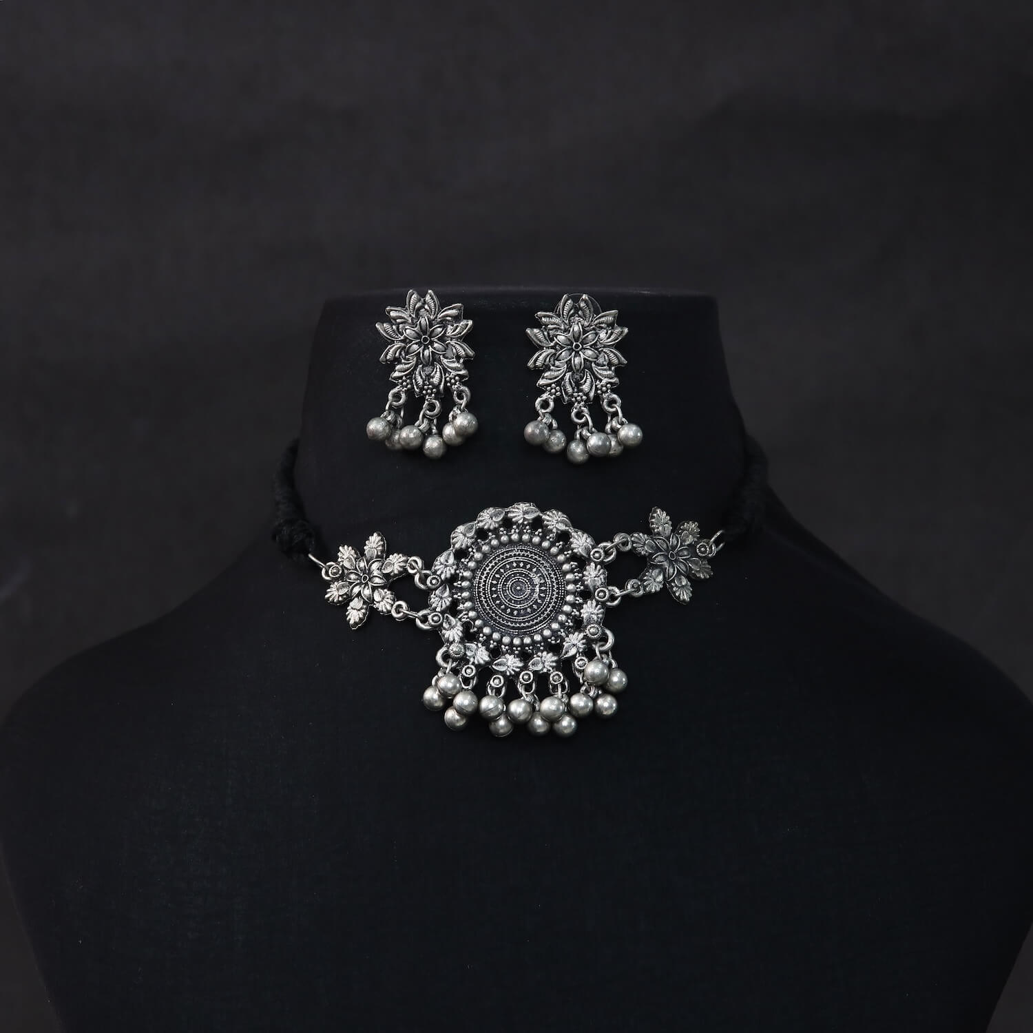 Antique Jewellery Necklace and Earrings - JJCN142