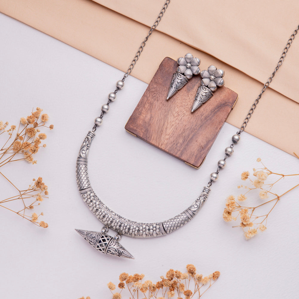 Antique Jewellery Necklace and Earrings - JJCN231