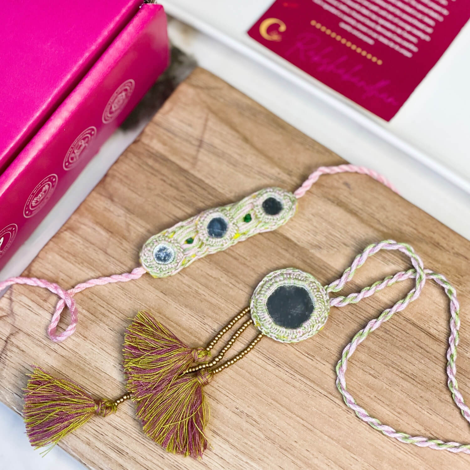 Vedic Rakhi Pairs - VRC059