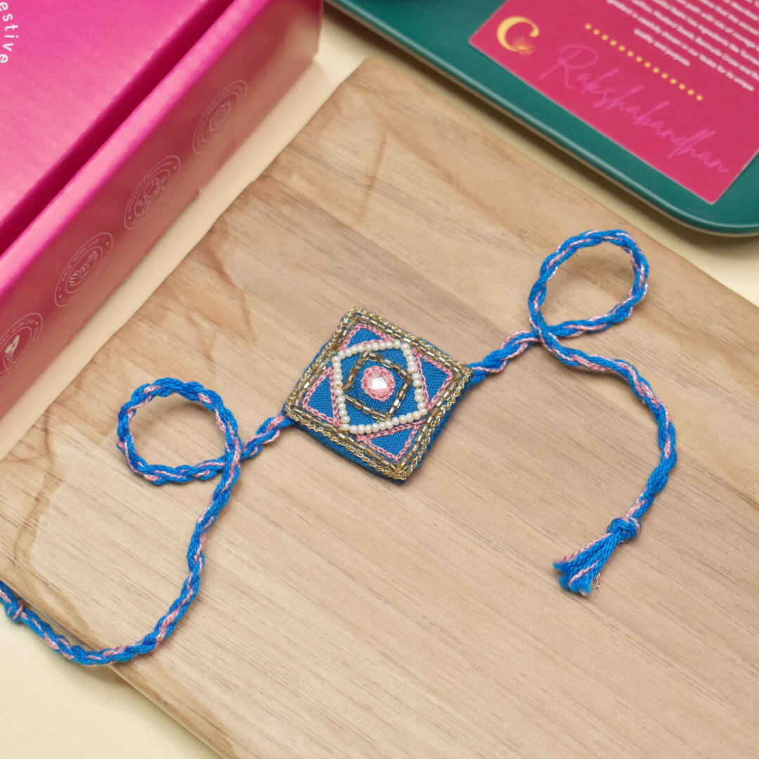 Vedic Rakhi Pairs - VRC056