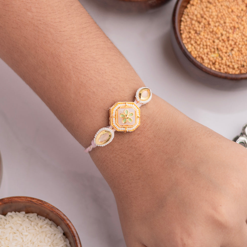 Vedic Bhai Rakhi – VRCB087