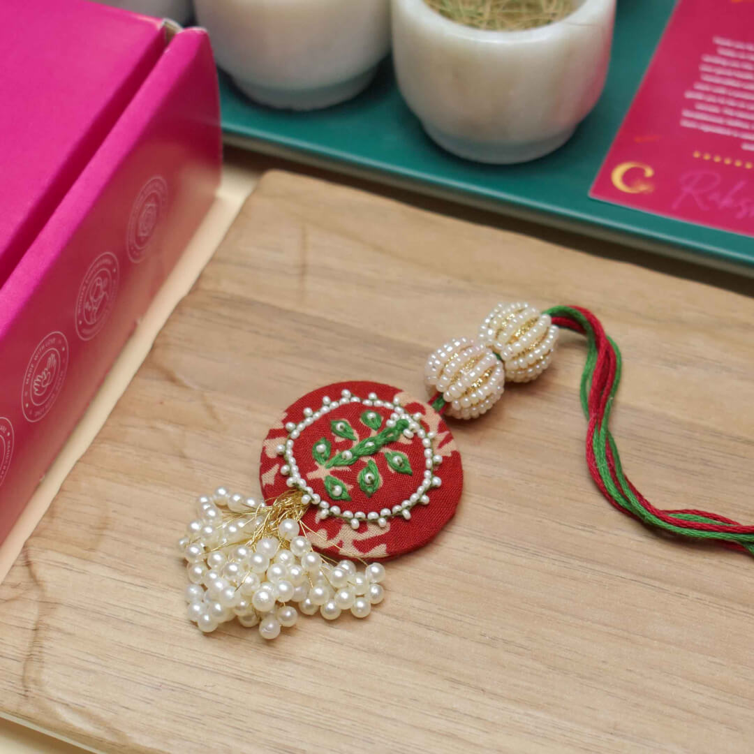 Vedic Rakhi Pairs - VRC047