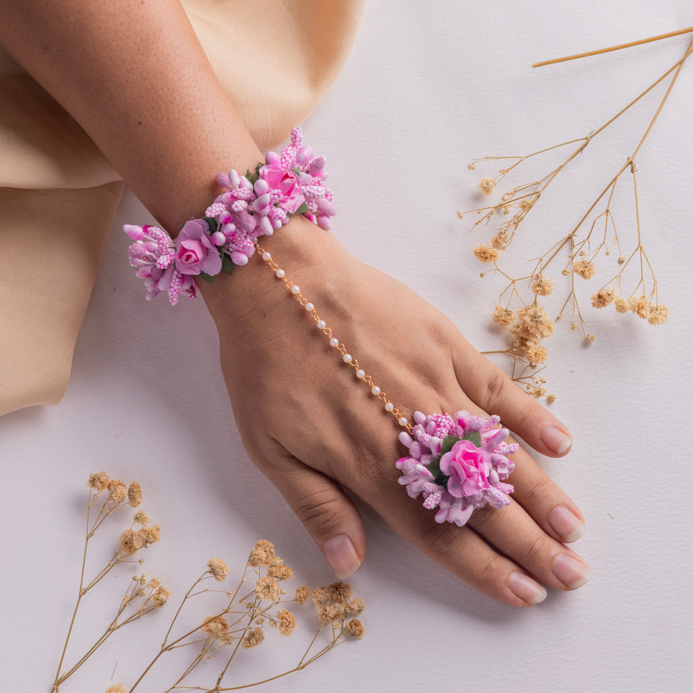 Handmade Floral Hathphool (Set of 2) - FFC006