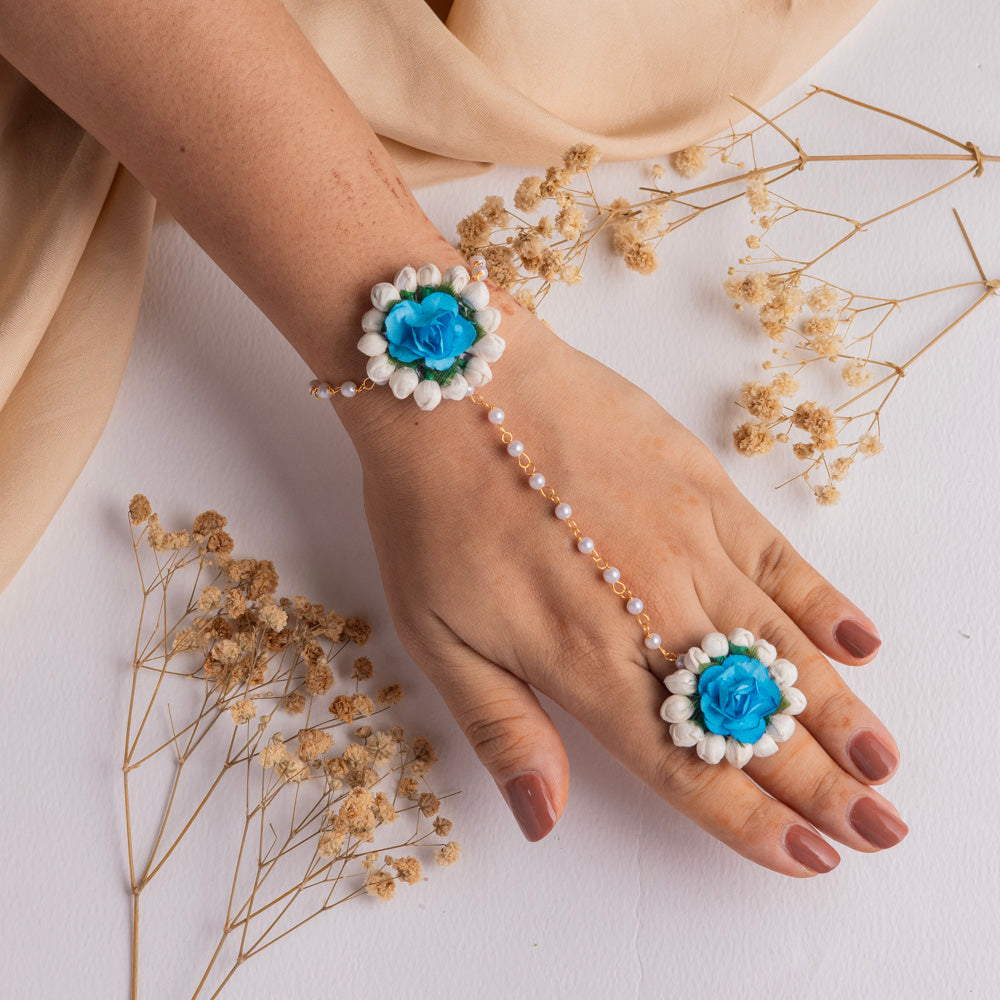 Mogra &amp; Rose Floral Hathphool - FFC013