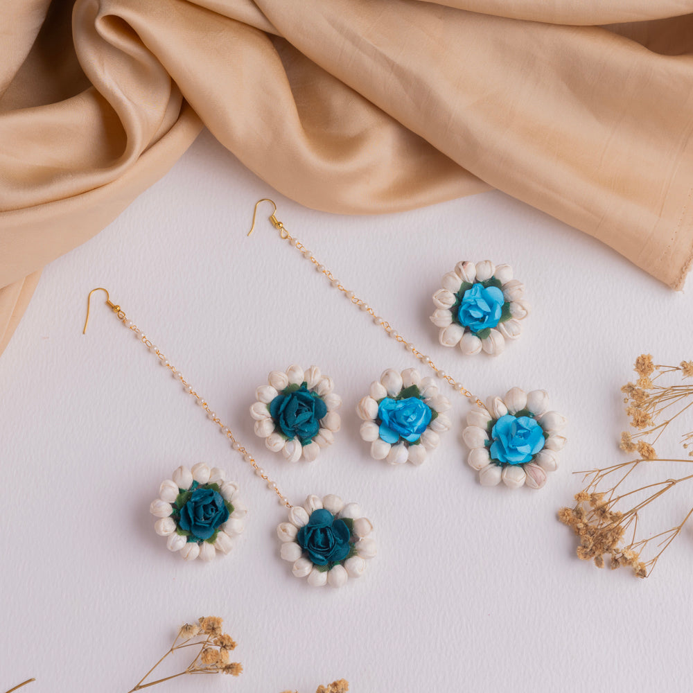 Mogra &amp; Rose Floral Earrings &amp; Tikka Set - FFC014