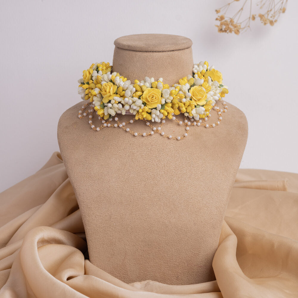 Safed floral jewellery set necklace