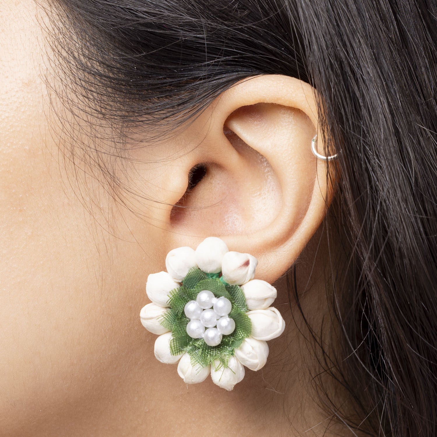 Innayat floral jewellery set earrings
