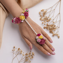 Nazakat floral jewellery set hathphool