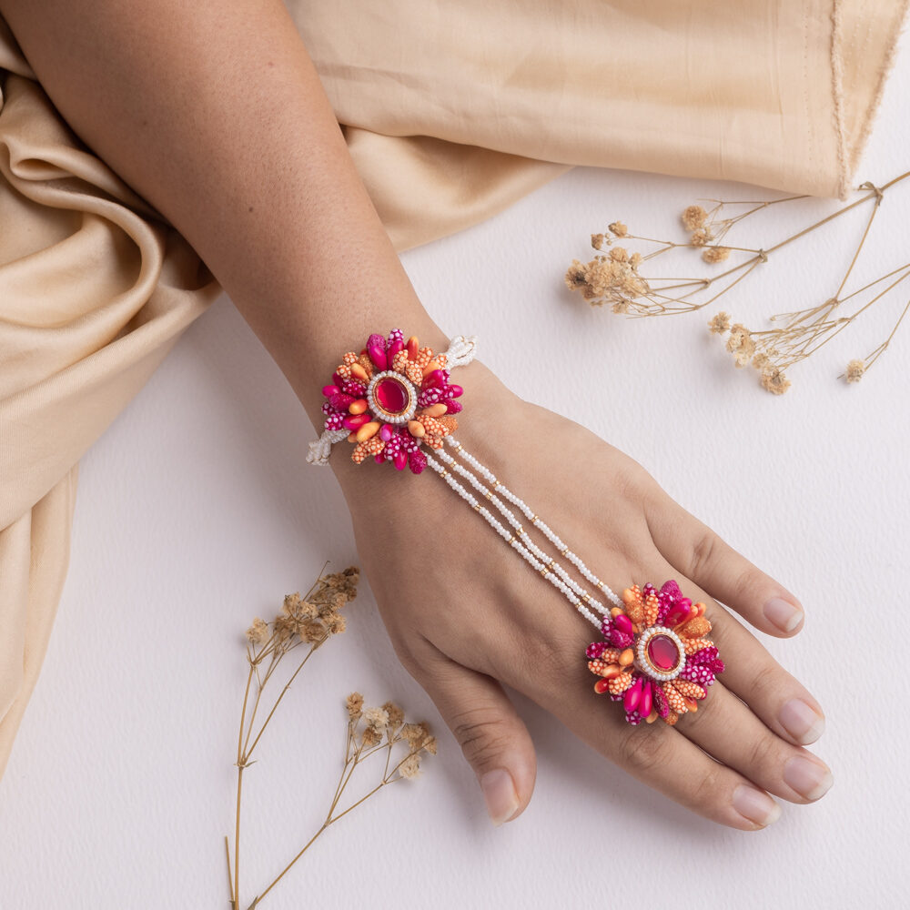 Azal floral jewellery set hathphool