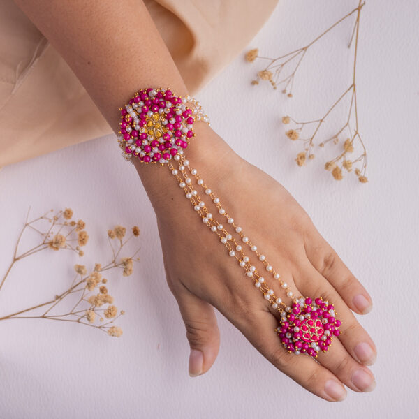 Amira floral jewellery set hathphool
