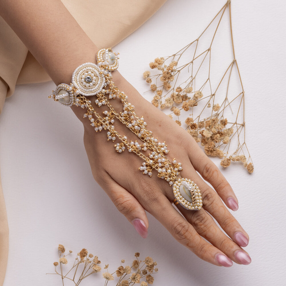 Shafqat floral jewellery set hathphool
