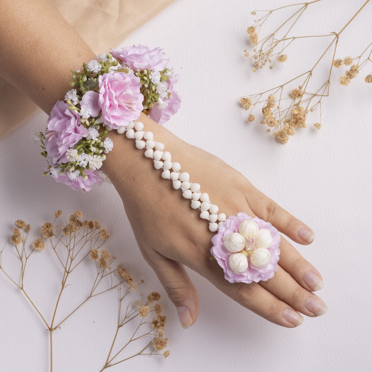 Zehnaseeb floral jewellery set hathphool