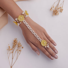 Naayab floral jewellery set hathphool