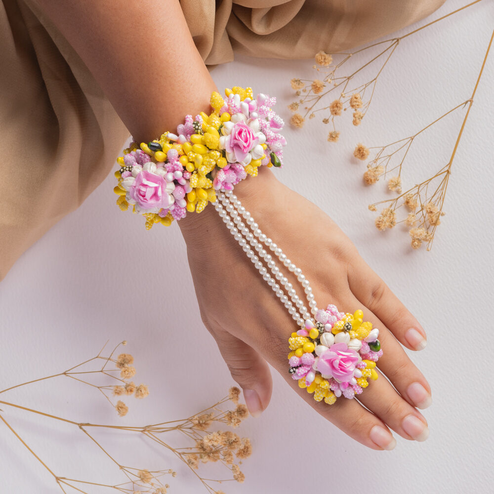 Sundari floral jewellery set hathphool