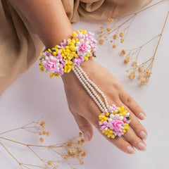 Sundari floral jewellery set hathphool