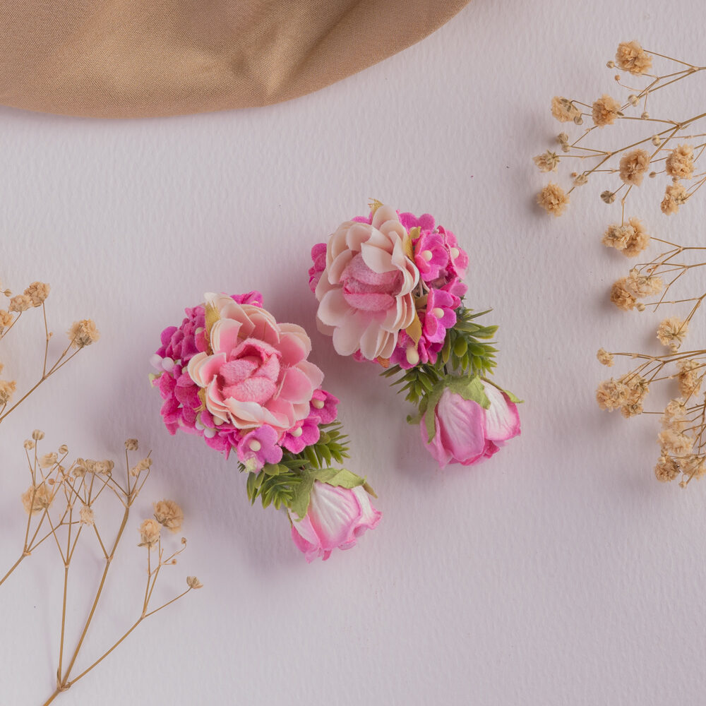Nihaarika floral jewellery set earrings
