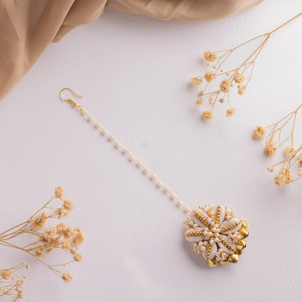 Kaavya floral jewellery set tikka