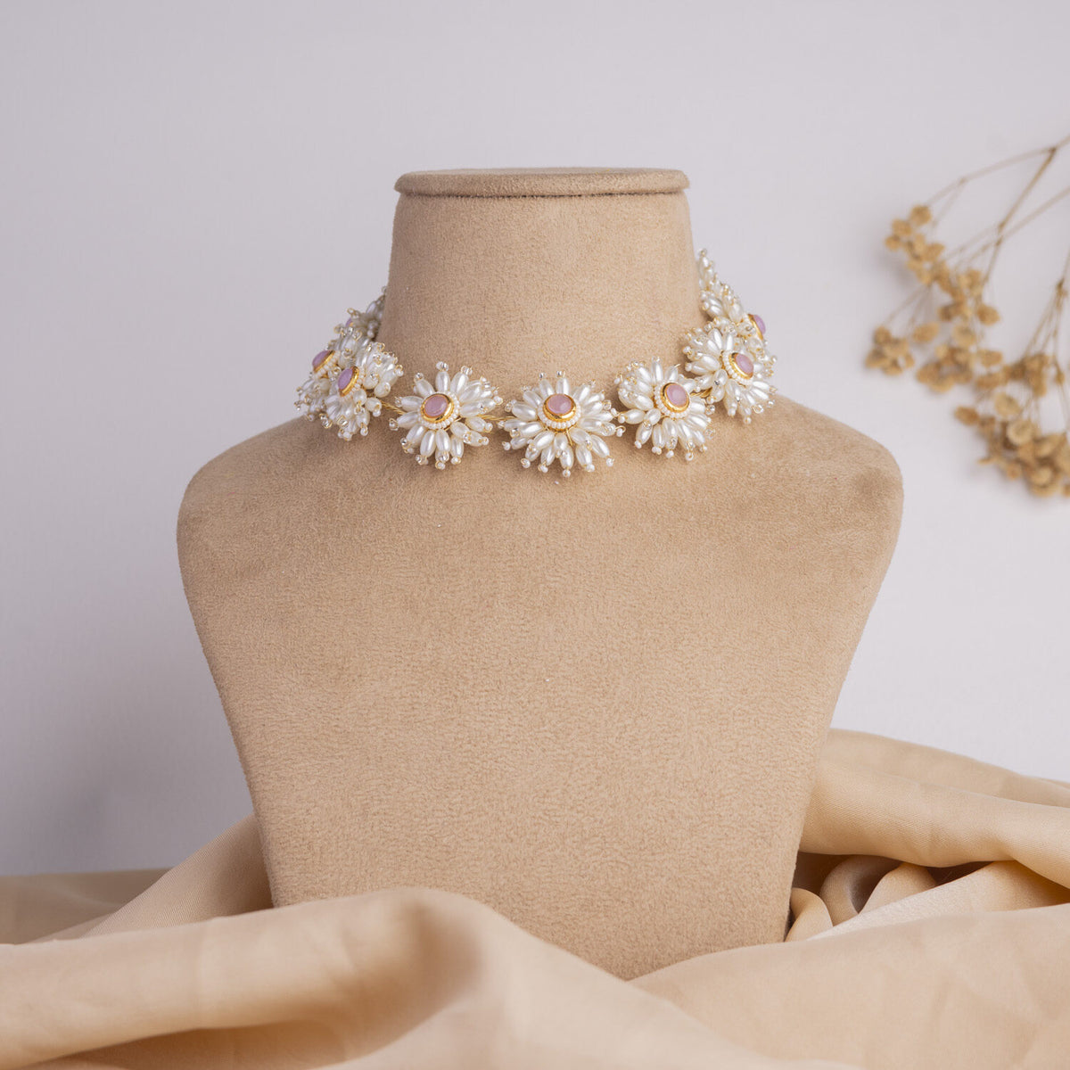 Motiyaan floral jewellery set necklace