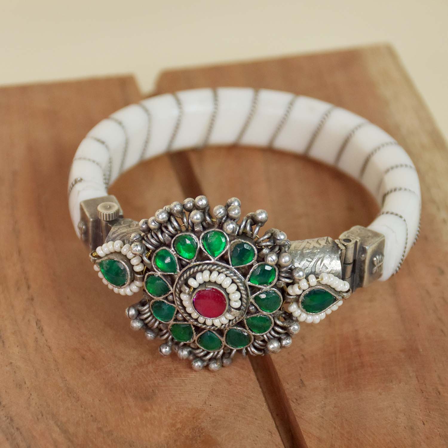Antique Jewellery Bangle - JJCB028