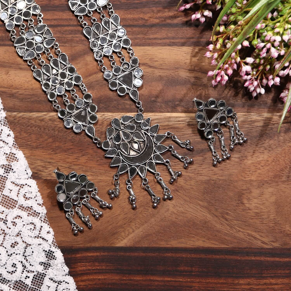 Antique Jewellery Necklace and Earrings - JJCN105