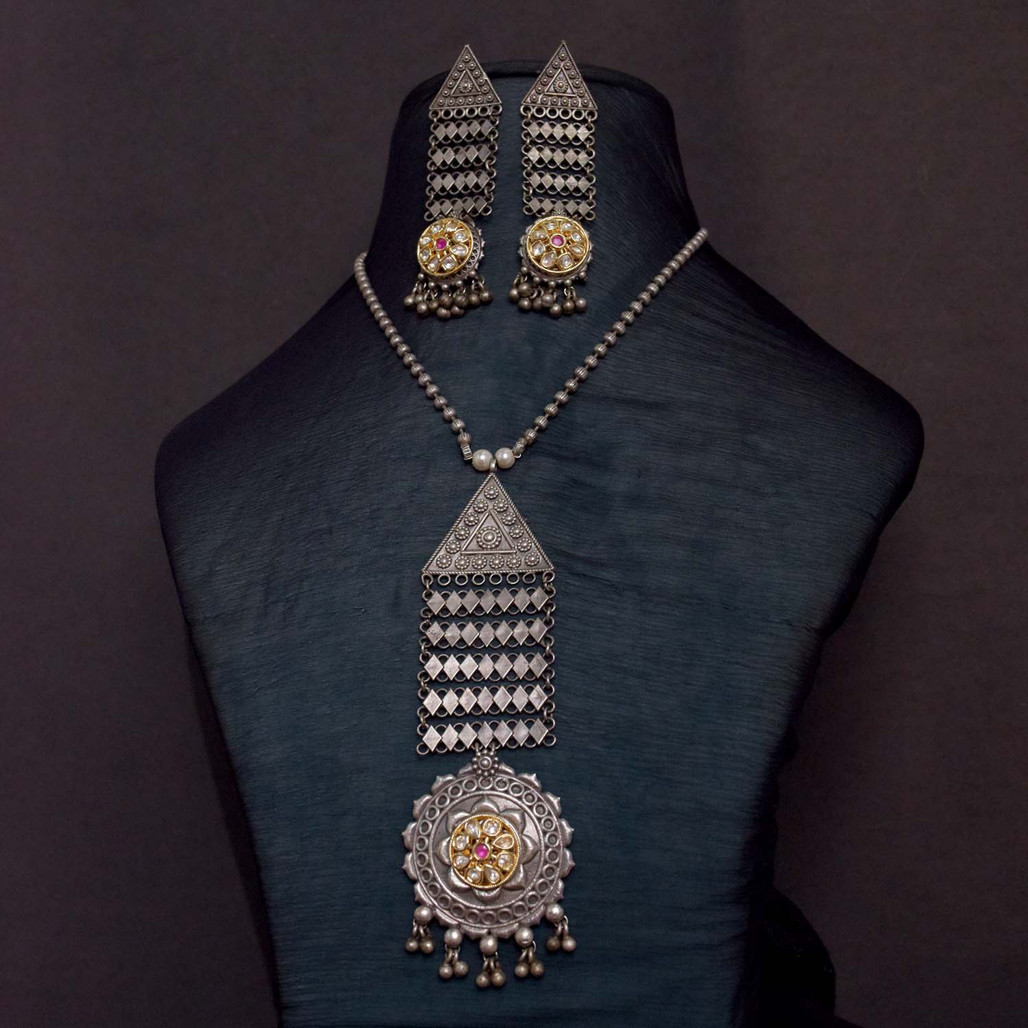 Antique Jewellery Necklace and Earrings - JJCN120