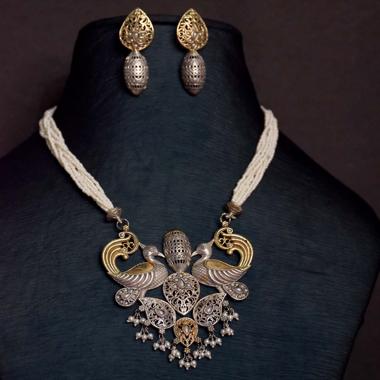 Antique Jewellery Necklace and Earrings - JJCN124
