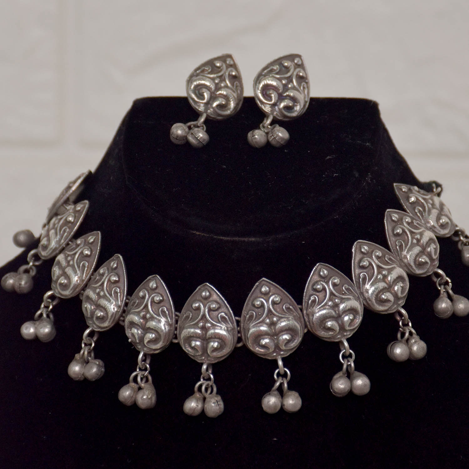 Antique Jewellery Necklace and Earrings - JJCN126