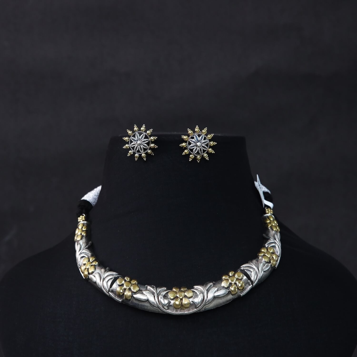 Antique Jewellery Necklace and Earrings - JJCN141