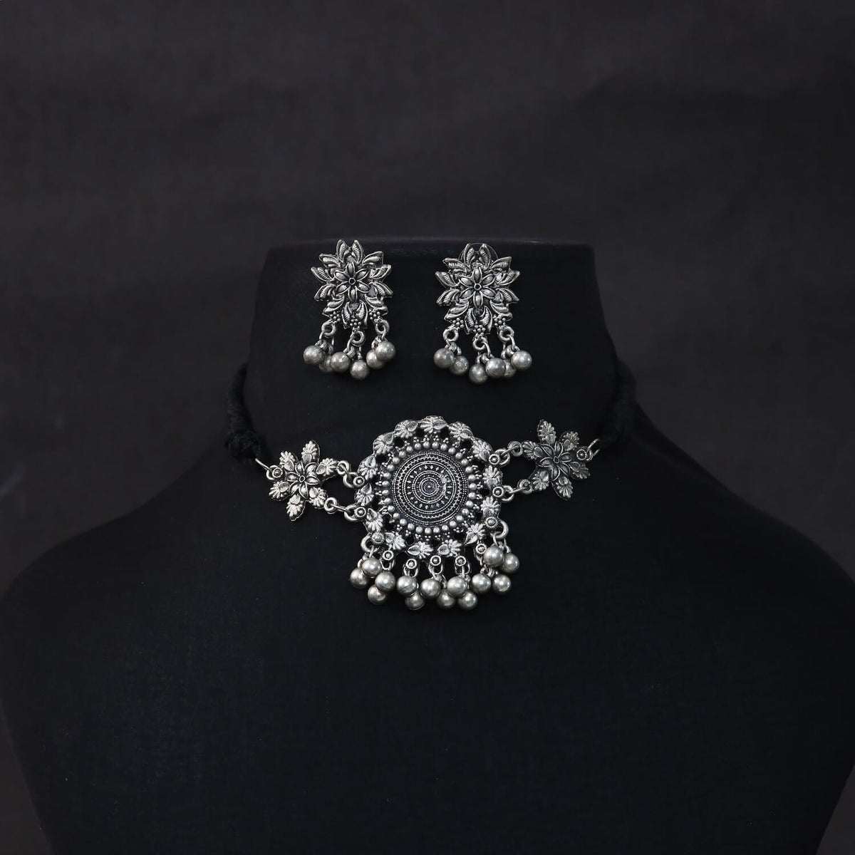 Antique Jewellery Necklace and Earrings - JJCN142