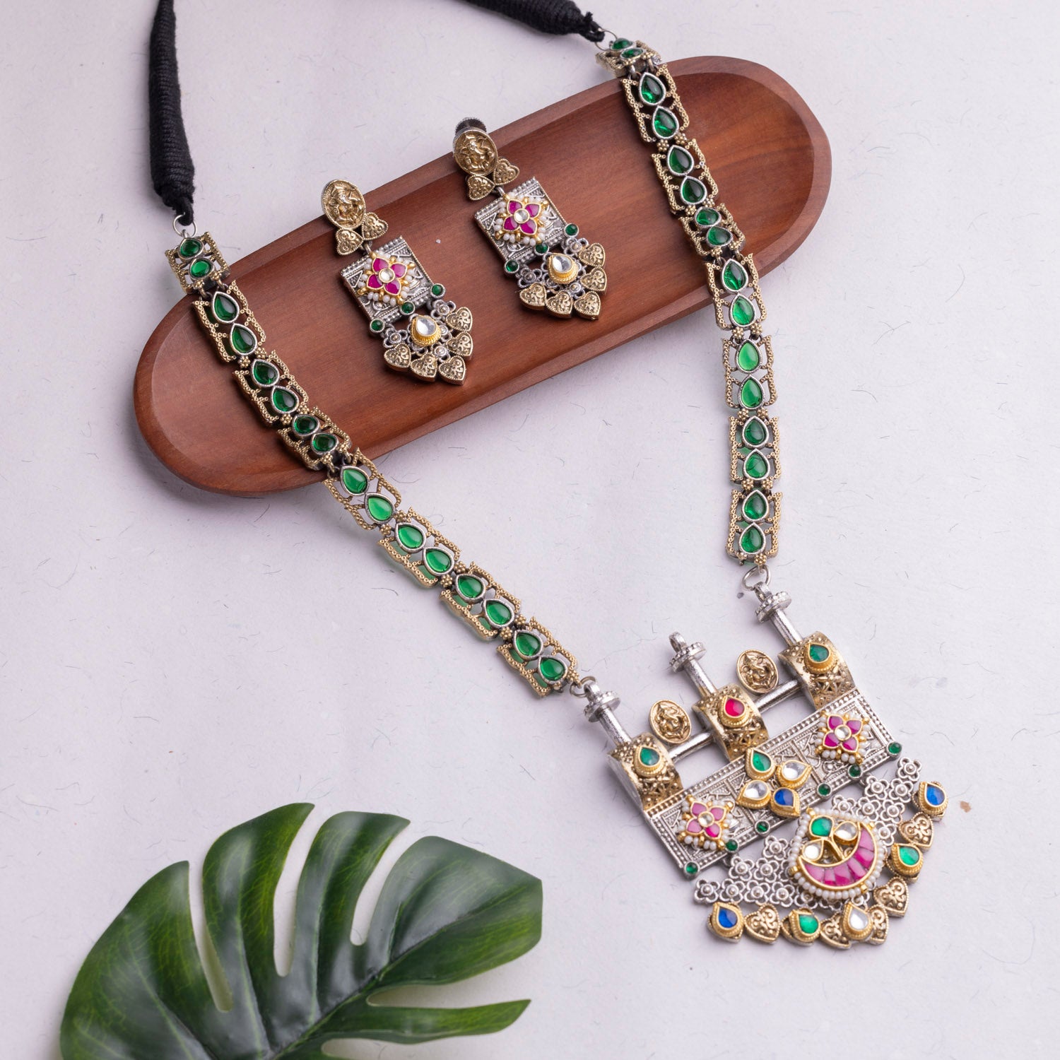Antique Jewellery Necklace and Earrings - JJCN156