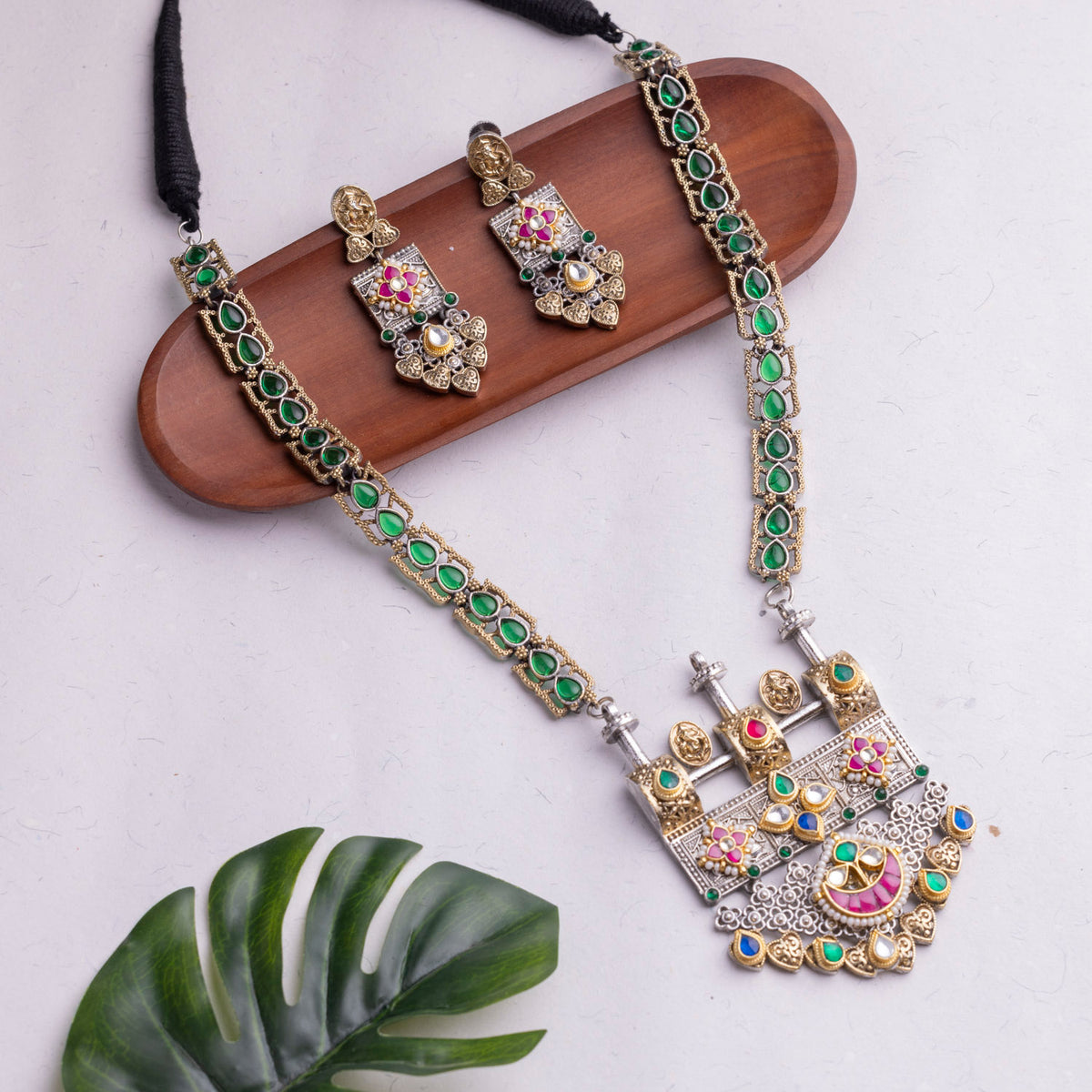 Antique Jewellery Necklace and Earrings - JJCN156