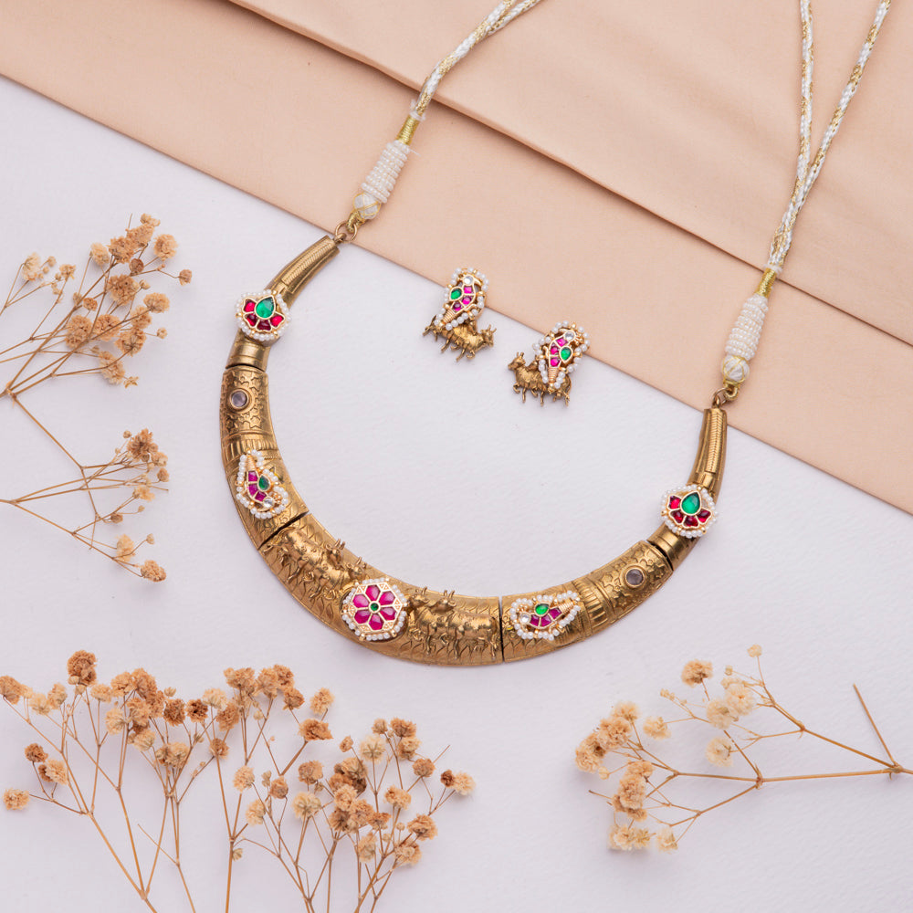 Antique Jewellery Necklace and Earrings - JJCN242