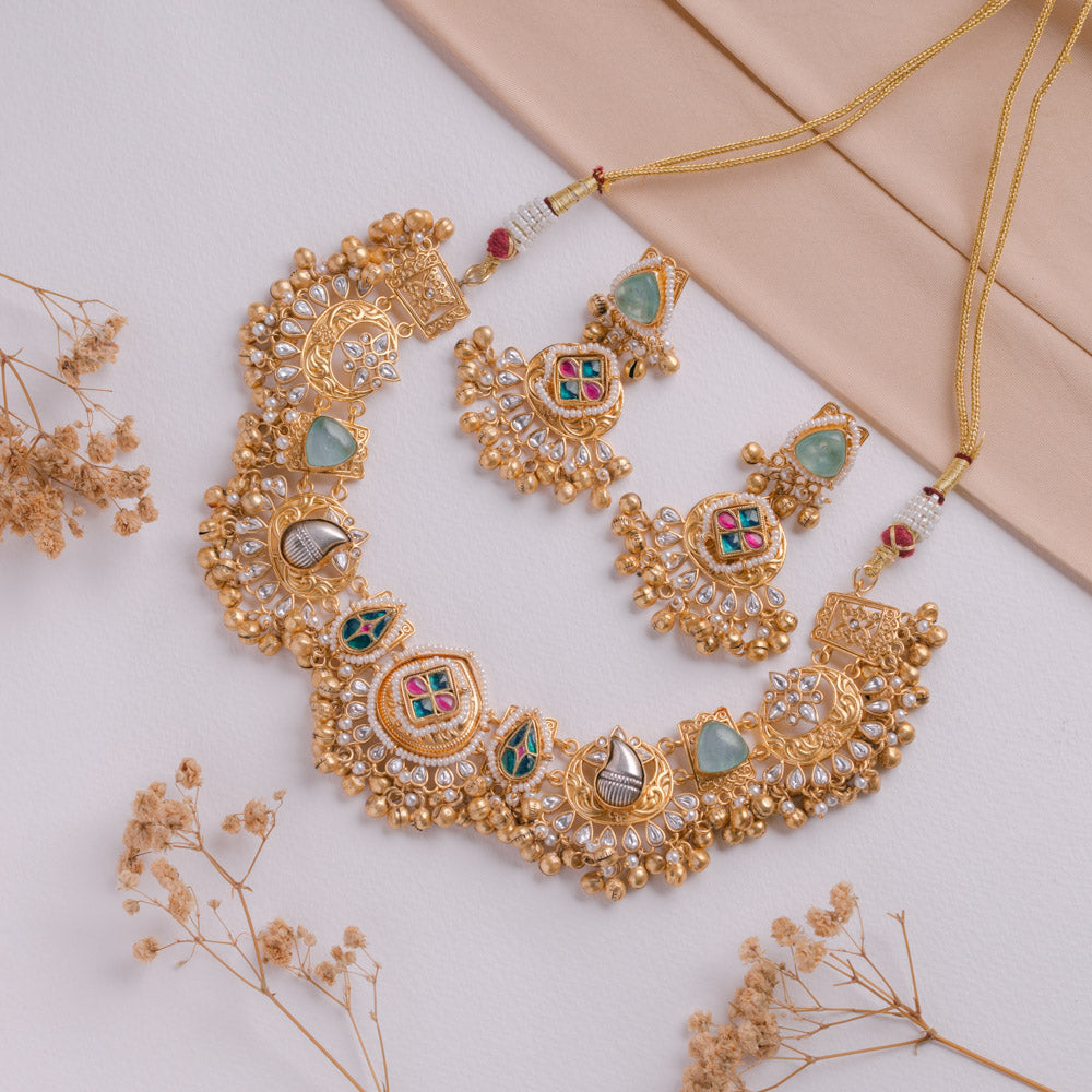 Antique Jewellery Necklace and Earrings JJCN244 White