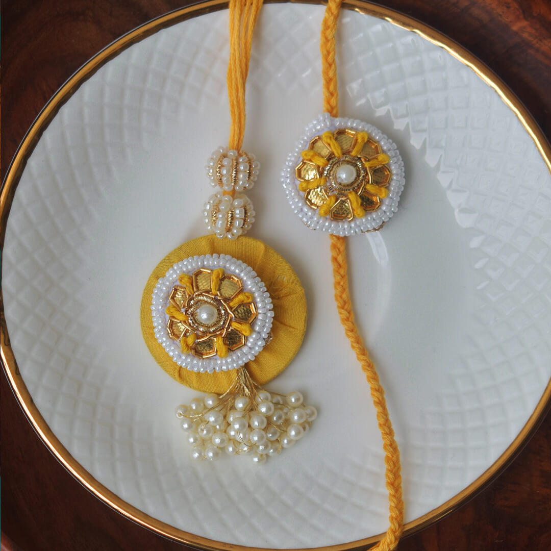 Vedic Rakhi Pairs - VRC007