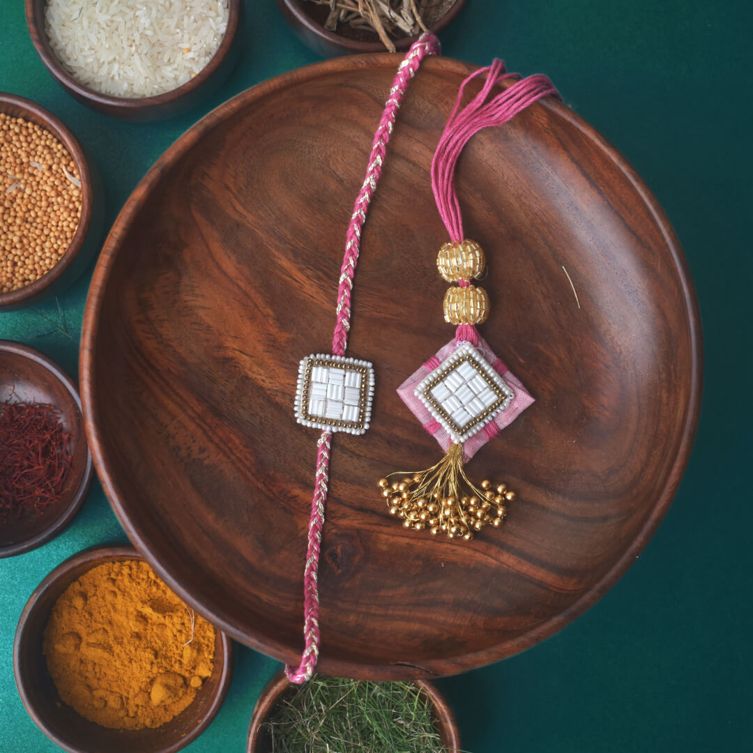 Vedic Rakhi Pairs - VRC024
